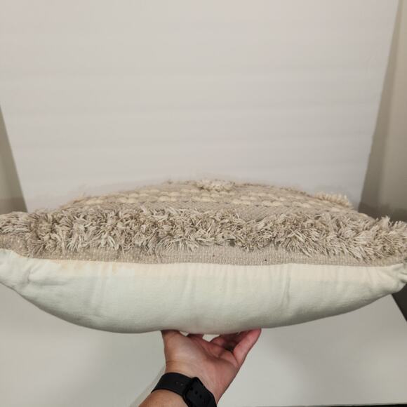 KIRKLANDS Throw Pillow 17" x 17" x 7" Gray Natural Textured Boho Bohemian Summer - Picture 5 of 12